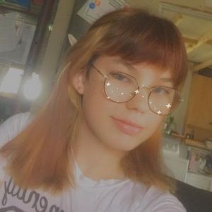 Meet your Posher, Gabrielle